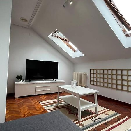 Apartamento El Fontan, Parking Gratuito Хихон Екстериор снимка
